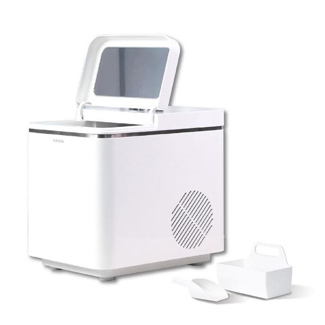 KINYO ICE-9037 製冰機，中國製造，ABS塑鋼內部材質耐用，尺寸W249xH335xD354 mm小巧適閤家用。容量1~2L，110V/60Hz電壓，消耗功率200W以下，重量9300g輕便。配件含冰籃x1、冰勺x1，BSMI許可，1年保固。快速製冰，理想家用冰品解決方案，提升生活便利。