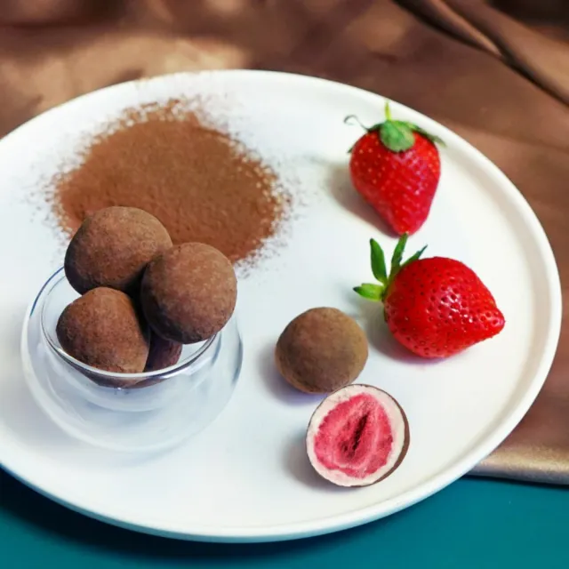 【義美生機】凍乾草莓巧克力-可可白巧(整顆冷凍乾燥草莓、白巧克力)