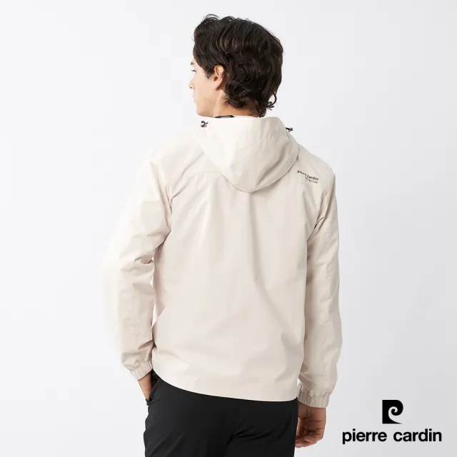 【pierre cardin 皮爾卡登】網路獨家 男款 防風防潑水透氣內網裡連帽外套-米色(7235661-81)