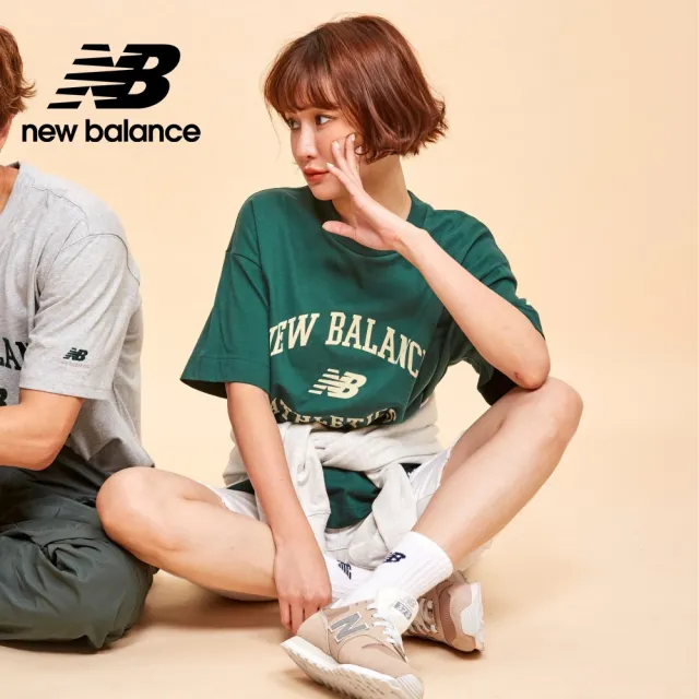 NEW BALANCE】NB 親膚植絨學院風文字短袖上衣_女裝_綠色_WT33551NWG(美