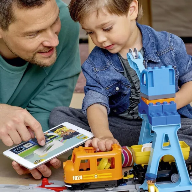 【LEGO 樂高】得寶系列 10875 貨運列車(火車積木 幼兒玩具 DIY積木 男孩玩具 女孩玩具)