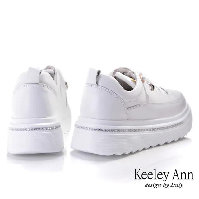 【Keeley Ann】小雛菊輕量厚底軟墊休閒鞋(白色376972240-Ann系列)