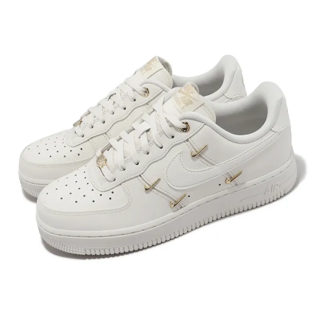 NIKE 耐吉】休閒鞋Wmns Air Force 1 07 LX 米白金屬勾勾女鞋炫雅