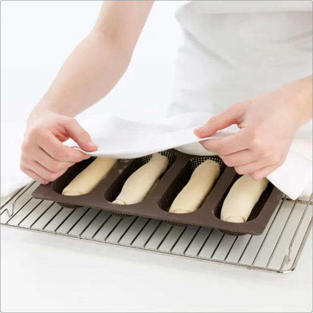 【LEKUE】4格脆皮法國麵包模 17cm(點心烤模)