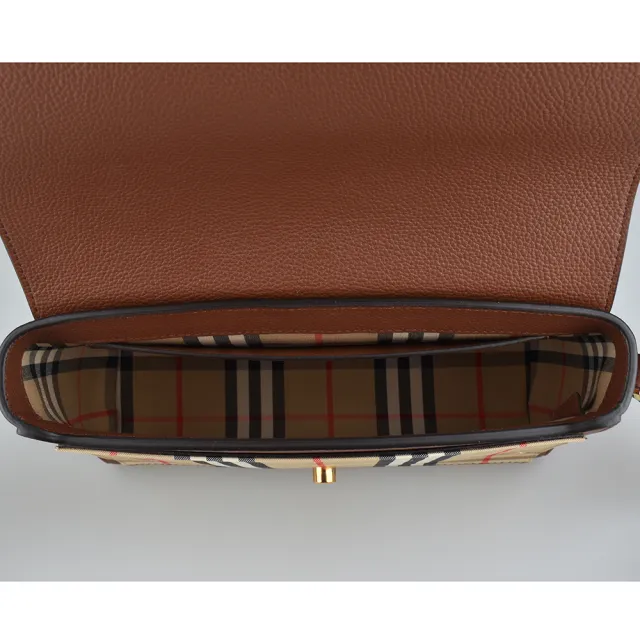 【BURBERRY 巴寶莉】BURBERRY NOTE字母LOGO牛皮拼接格紋帆布釦式斜背包(中/巧克力棕)