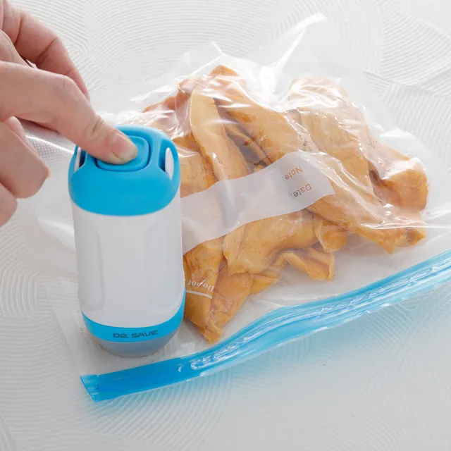 【摩肯】DR. SAVE 真空機組含食品袋X5收納袋X2(食物保鮮 旅行收納 衣物換季 壓縮袋 保鮮袋)