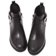 【Ann’S】史黛拉-訂製釦帶V型顯瘦曲線平底短靴3cm(黑)