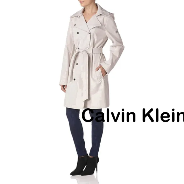 【Calvin Klein 凱文克萊】2023女時尚雙排扣束附牡蠣色長版連帽風衣-網(預購)
