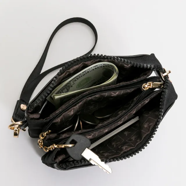 【PLAYBOY】零錢包附手挽帶 Micky and Bunny系列(黑色) - momo購物網 - 好評推薦 -2024年1月