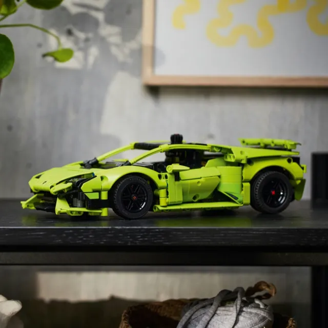 【LEGO 樂高】科技系列 42161 Lamborghini Huracan Tecnica(藍寶堅尼 跑車模型)