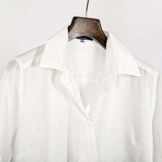 【AZUR】時尚立體剪裁V領短袖襯衫-白