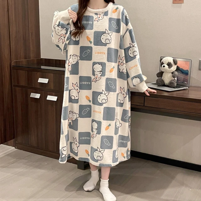 Wonderland 蘿蔔兔兔法蘭絨保暖長袖女睡衣居家服睡裙(連身睡衣/居家睡衣/長袖睡衣/睡衣裙/保暖睡衣)