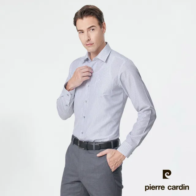 【pierre cardin 皮爾卡登】男襯衫 吸濕排汗合身版免燙防皺清爽觸感條紋長袖襯衫_白底灰條(12959-92)