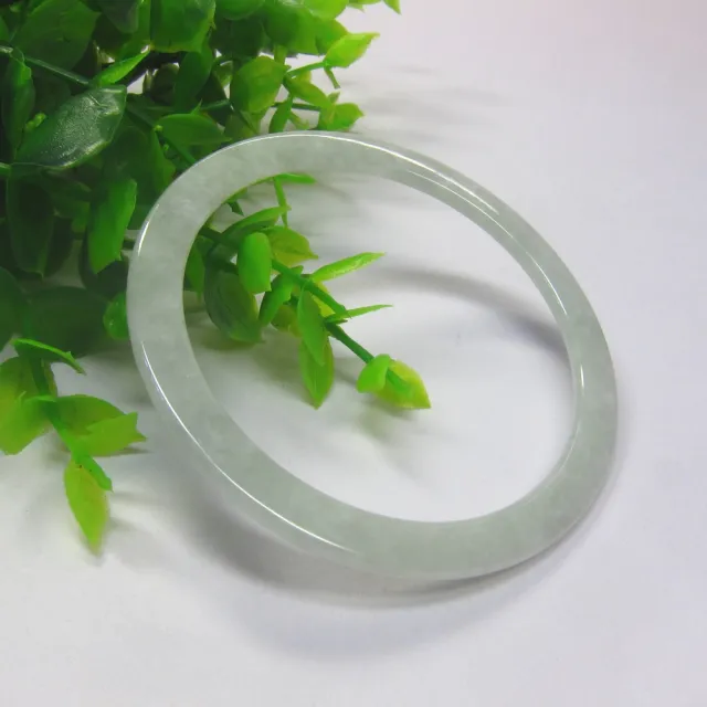 【小樂珠寶】翡翠片手鐲清新牛奶膠潤天然A貨玉鐲(手圍18.6號 內徑58.5mm V800)