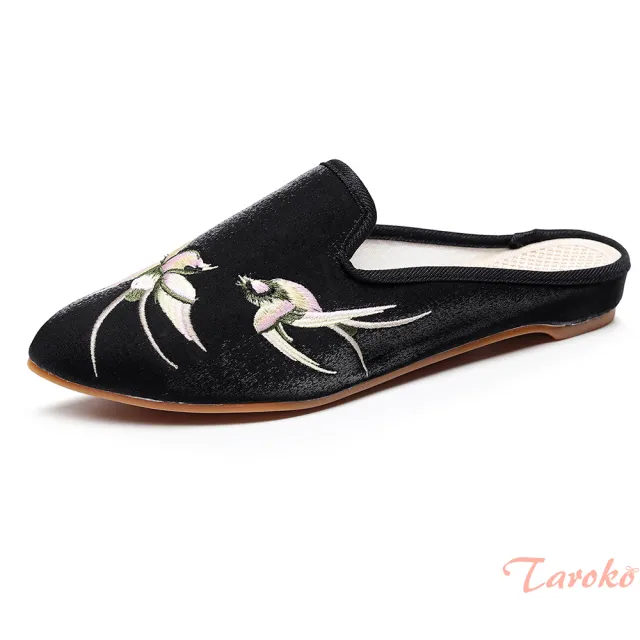【Taroko】高雅飛燕亮絲布尖頭繡花穆勒拖鞋(3色可選)
