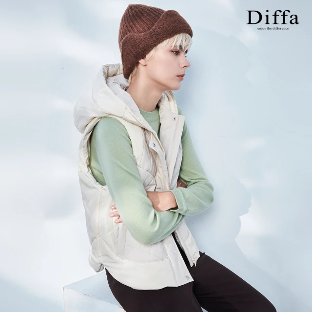 Diffa 鋪棉連帽設計背心式外套-女