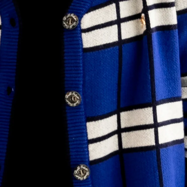 【Arnold Palmer 雨傘】女裝-寬鬆慵懶格紋V領針織外套(藍色)