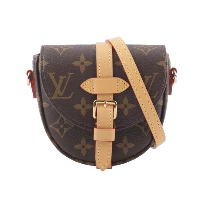 LV LOUIS VUITTON路易威登 M46643 經典 Micro Chantilly 系列 Monogram 帆布斜背包 LV LOUIS VUITTON 路易威登 M46643 經典 Micro Chantilly 系列咖啡色斜揹包,採用高質牛皮與帆布製成,擁有優雅設計與原廠防塵袋、包裝盒,適合女性日常使用,背帶長度約97cm,法國製造,歐洲來源。