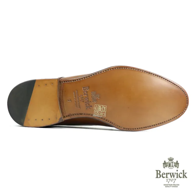 【Berwick】西班牙刷色手工綁帶德比鞋 棕色(B3011-CUE)