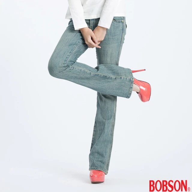 【BOBSON】女款低腰伸縮小喇叭牛仔褲(淺藍41)