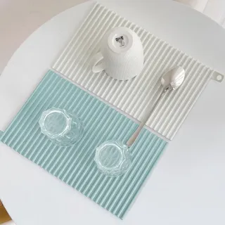 【E.dot】2入組 波浪造型矽膠瀝水餐桌墊(隔熱墊)