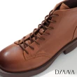 【DIANA】4.5 cm擦色軟牛皮綁帶後拉鍊式低跟短靴(咖啡)