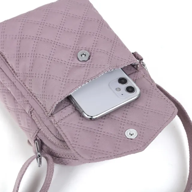 【ARION】輕量防潑水經典菱格壓紋肩背/斜背小包 手機包(淡紫色)
