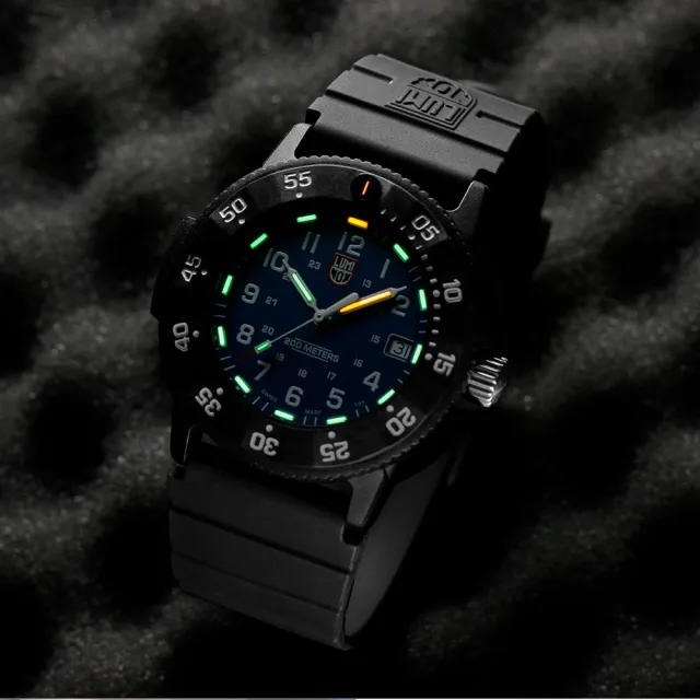 【LUMINOX 雷明時】ORIGINAL NAVY SEAL海豹突擊隊初代版(海軍藍 43MM 3003EVO)