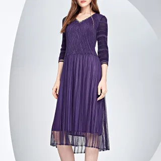 【ILEY 伊蕾】貴氣亮鑽壓摺網紗長洋裝(深紫色；M-XL；1233567104)