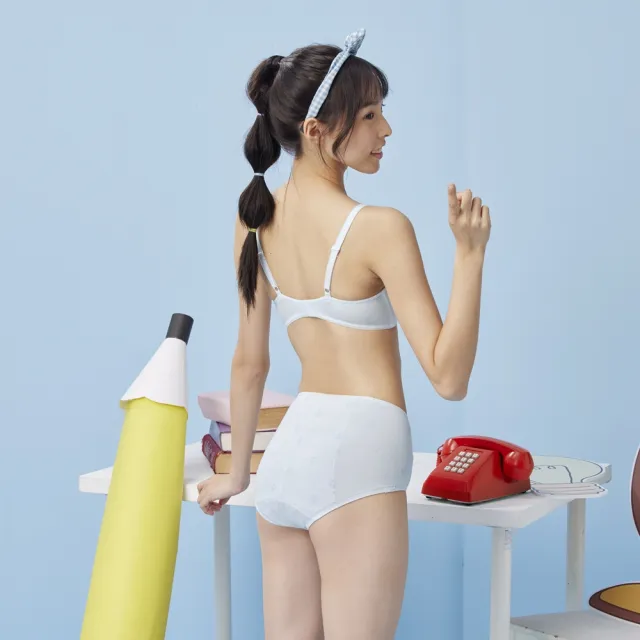 【BeenTeen 嬪婷】學生系列-Q萌牛奶 D罩杯第三階段軟鋼圈內衣 BB2347D3(快樂藍)