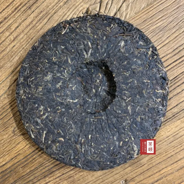 【茶韻】普洱茶2007年下關茶廠8613青餅357g/餅X8 超值組 茶葉禮盒(生茶/附專用透氣防塵袋.收藏盒x1)(中秋禮