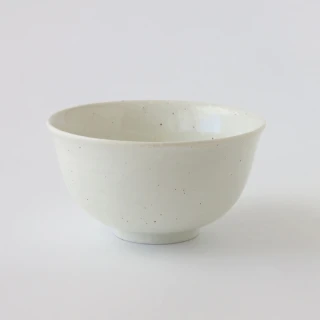 【Just Home】日本製質感白色陶瓷6.3吋麵碗(日本製 麵碗 拉麵碗)
