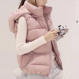 【Amay Style 艾美時尚】現貨 中大尺碼女裝 背心 日韓設計 可拆式連帽仿羽絨保暖鋪棉背心外套。M-4XL(4色)