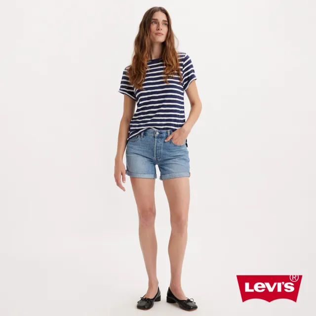 【LEVIS】女款 501中腰排釦牛仔短褲 / 固定式上捲褲管 / 精工輕藍染水洗 熱賣單品 29961-0035