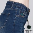 【MYSHEROS 蜜雪兒】棉質直筒牛仔褲 附毛球飾品 前釦拉鏈設計(藍)