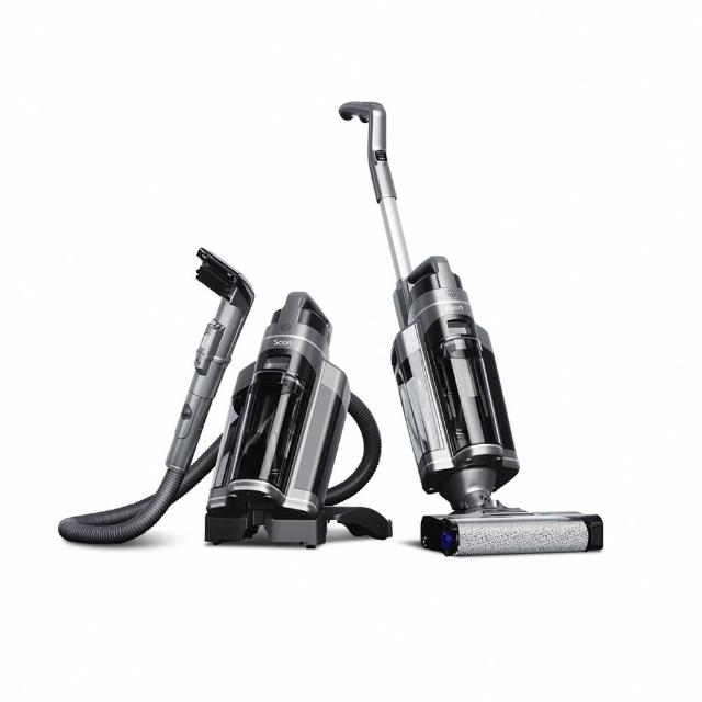  SCION SWC-18EPF90 多功能無線吸塵洗地機，採用乾濕兩用設計，輕鬆清潔地板、玻璃、織物與隙縫，內建鋰電池支援無線操作，一次加水適用10-20坪空間。配備500ml淨水箱與380ml汙水箱，30秒快速加熱，配件豐富包含地板清潔組、玻璃清潔刷頭、織物刷頭等，4.8kg輕量機身，黑色系時尚外觀，額定功率160W，中國原廠一年保固，是家務清潔的最佳選擇。 