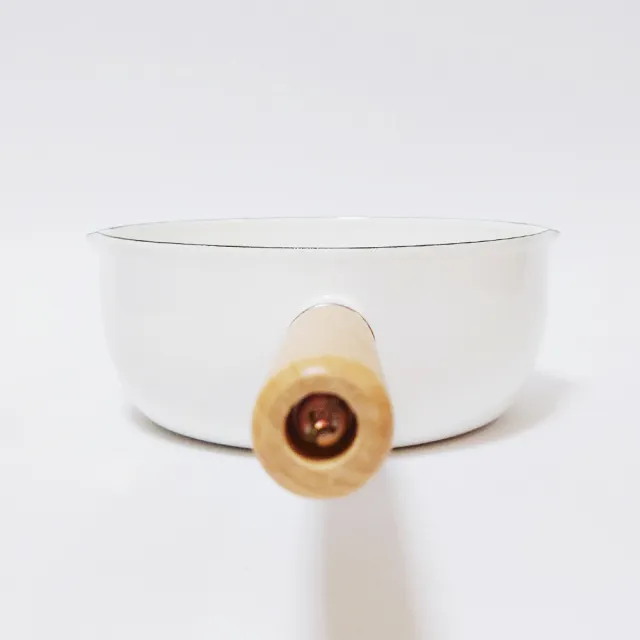 【LIFE SHOP】日式加厚琺琺瑯鍋 /白色 /18cm(牛奶鍋 泡麵鍋 露營鍋 琺瑯鍋 單柄鍋)
