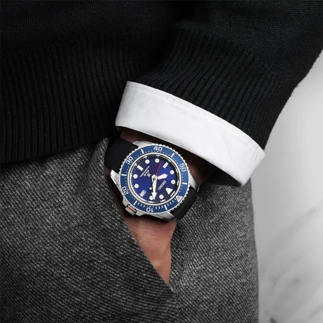 【SEIKO 精工】PROSPEX 太陽能200米潛水錶-42.8mm 520禮物 送禮(SNE593P1/V157-0DP0B)