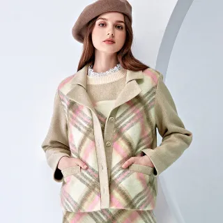 【ILEY 伊蕾】格紋羊毛呢微寬鬆排釦外套(杏色；M-XL；1234204603)
