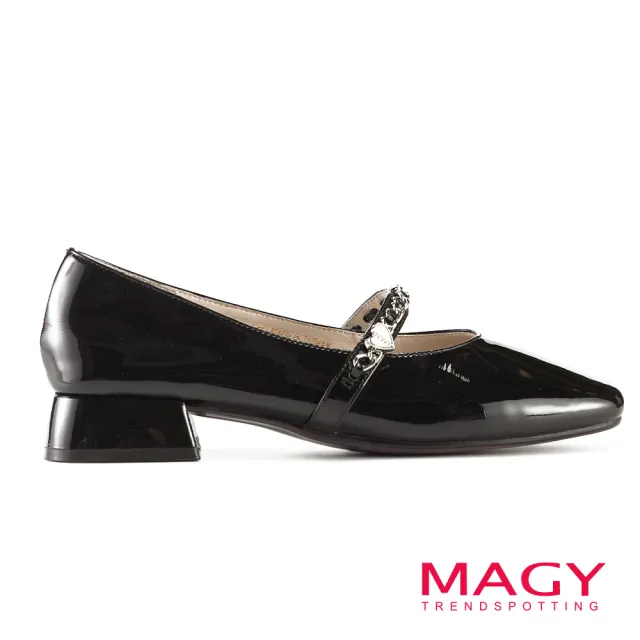 【MAGY】心型鍊條牛皮低跟瑪莉珍鞋(鏡黑)