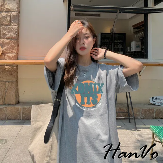 【HanVo】現貨 KOMIXITS印花短袖長洋裝(吸濕排汗側開岔寬鬆連衣裙 韓系女裝 女生衣著 A06-3702)