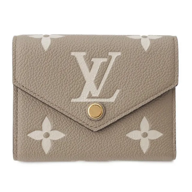 【Louis Vuitton 路易威登】M81861 經典Victorine系列雙色Monogram壓花開釦式三折短夾(斑鳩灰色x奶油色)