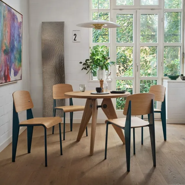 【北歐櫥窗】Vitra Standard 標準單椅(淺橡木座面、深黑椅腳)