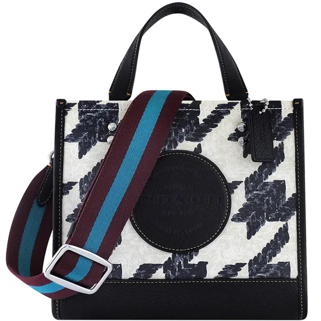 Telfar flag bag hot sale