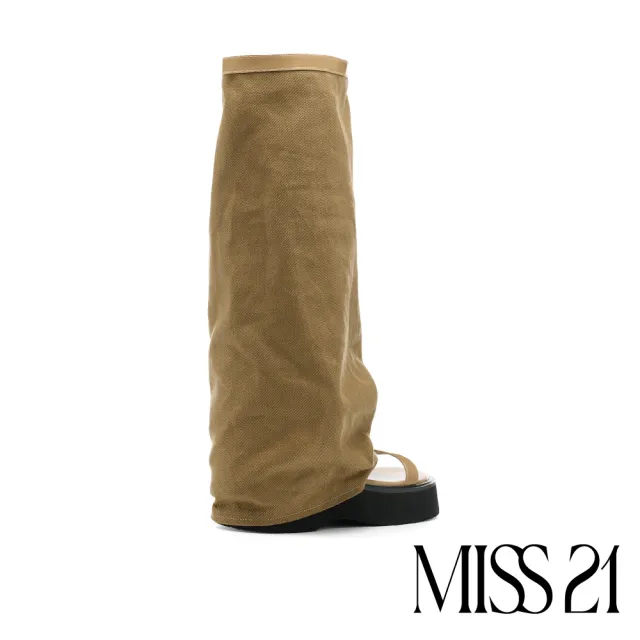 【MISS 21】帥氣性格異材質拼接側拉鍊寬筒帆布襪套厚底羅馬涼鞋(駝)