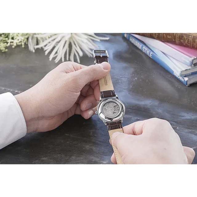 【ORIENT 東方錶】官方授權T2 DATE 簡約機械錶 皮帶男腕錶-象牙色-38.4mm(RA-AC0M04Y)