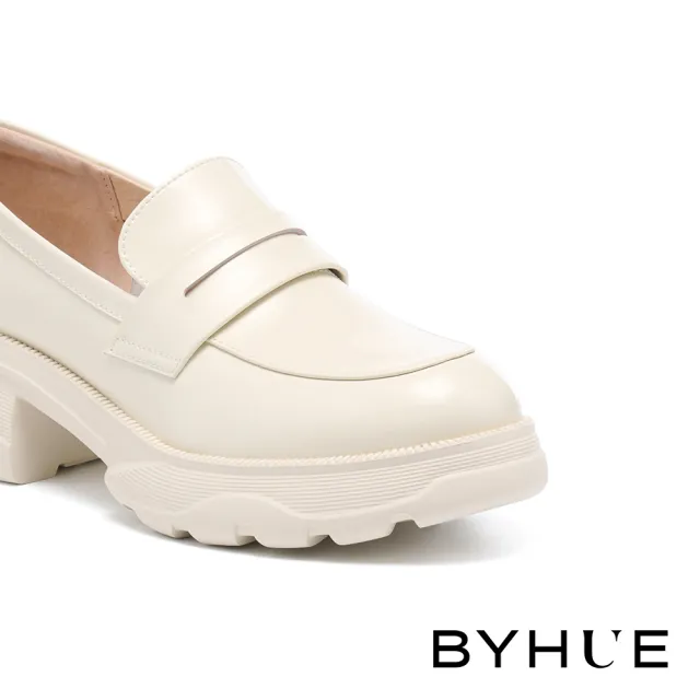 【BYHUE】簡約韓系微光感全真皮便仕圓頭軟芯樂福厚底鞋(米白)