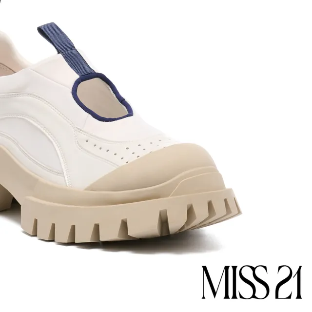 【MISS 21】叛逆潮感沖孔異材質拼接撞色簍空大頭厚底休閒鞋(白)