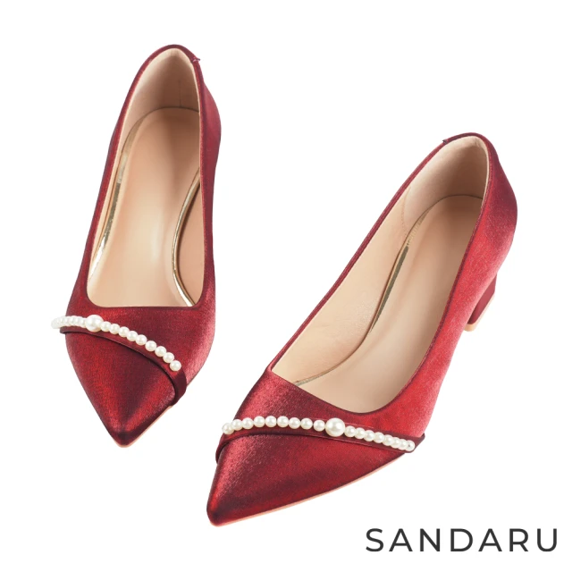 SANDARU 山打努 跟鞋 尖頭珍珠斜線緞面中跟鞋(紅)