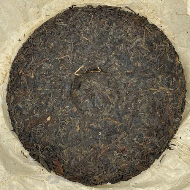 【盛嘉源】港訂 厚紙傣文青 易武正山  1998年(普洱茶   生茶 357g)